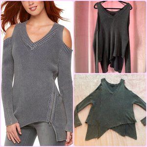 Rock & Republic Cold Shoulder Asymmetric Sweater